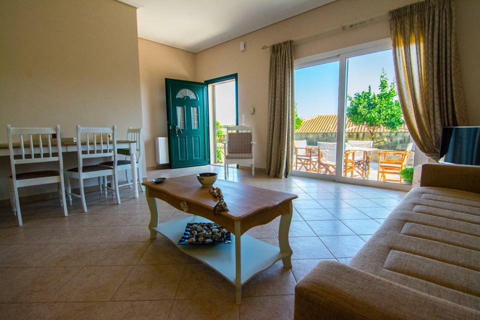 St George'S Castle House Villa Peratata Bagian luar foto