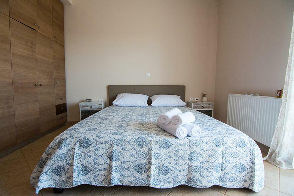 St George'S Castle House Villa Peratata Bagian luar foto