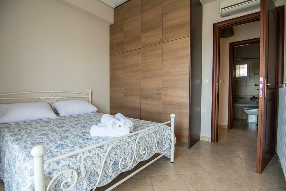 St George'S Castle House Villa Peratata Bagian luar foto