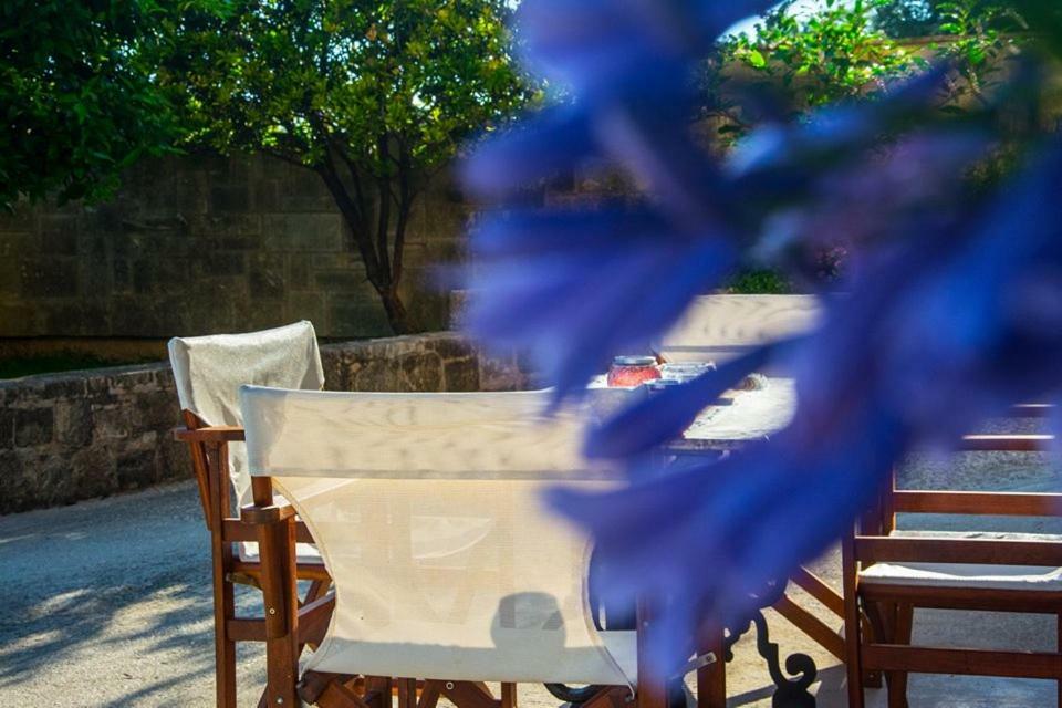 St George'S Castle House Villa Peratata Bagian luar foto
